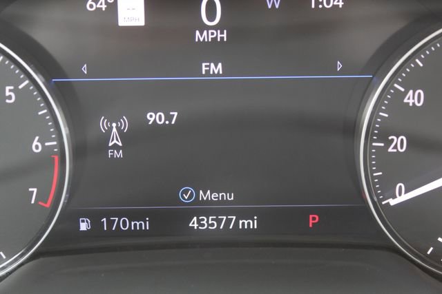 Used 2022 Buick Envision Avenir w/ Technology Package II FWD image 26