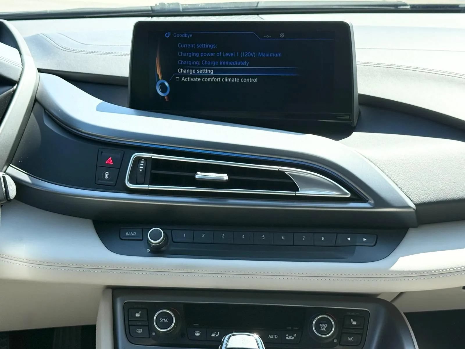Used 2015 BMW i8 AWD/4WD image 16