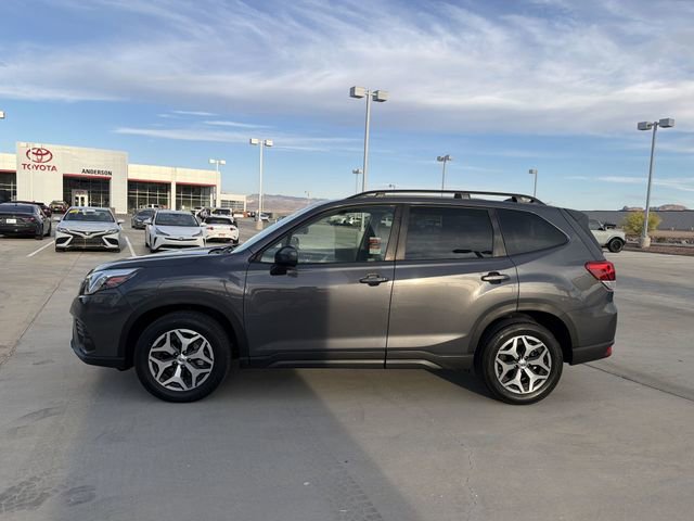 Used 2024 Subaru Forester Premium AWD/4WD image 8