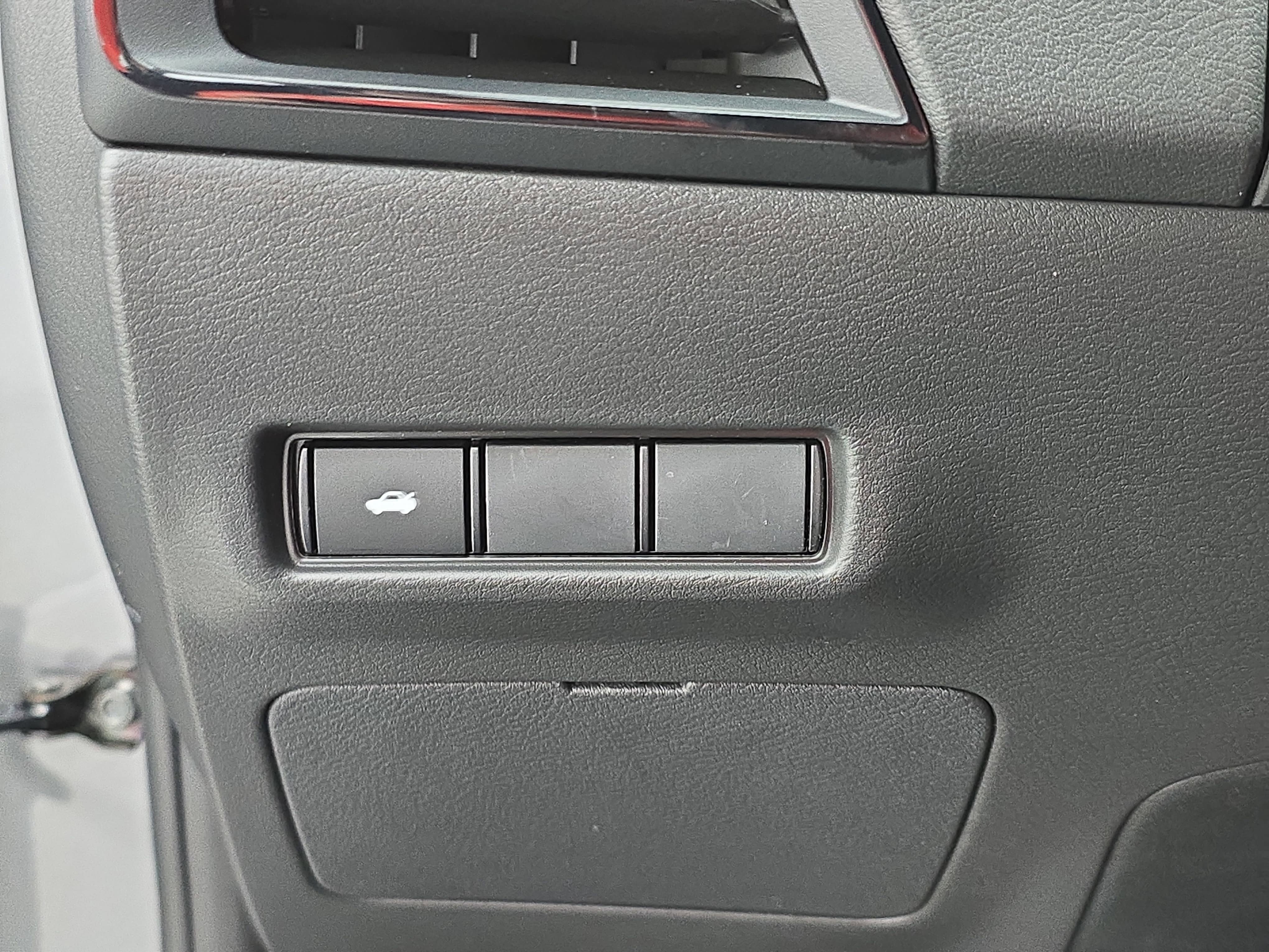 New 2026 Nissan Sentra SV w/ Floor Mat Package FWD image 25