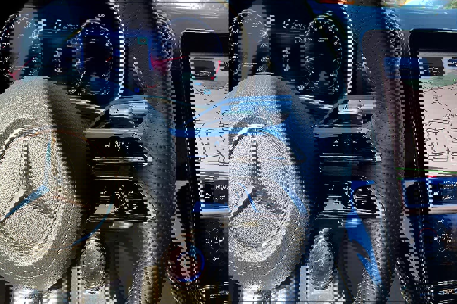 Used 2024 Mercedes-Benz SL 43 AMG image 21