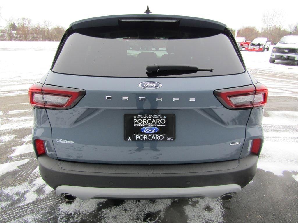 Used 2025 Ford Escape SE w/ PHEV Premium Package image 6