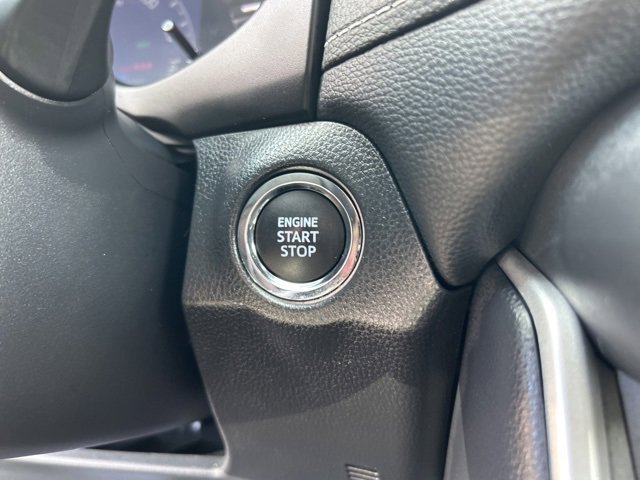 Used 2024 Toyota RAV4 XLE image 27