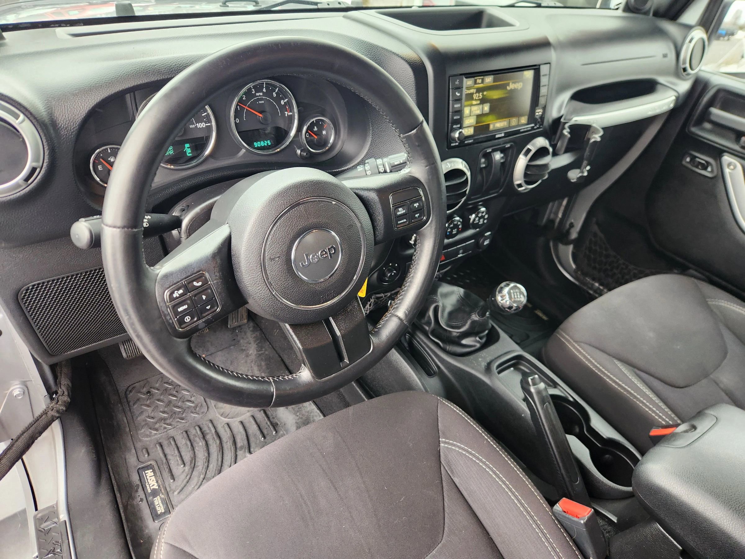 Used 2013 Jeep Wrangler Sahara w/ Dual Top Group image 26