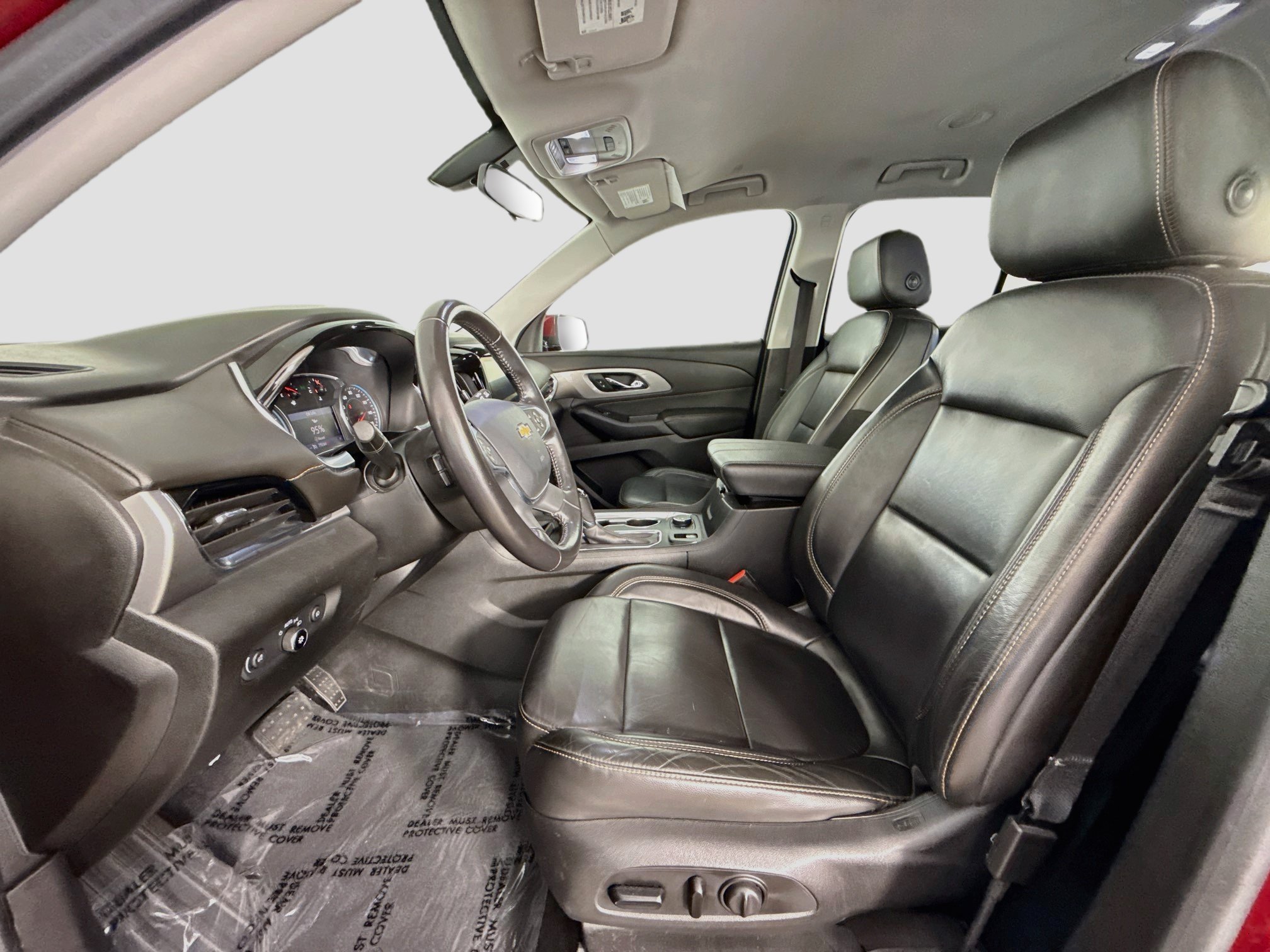 Used 2020 Chevrolet Traverse LT FWD image 21