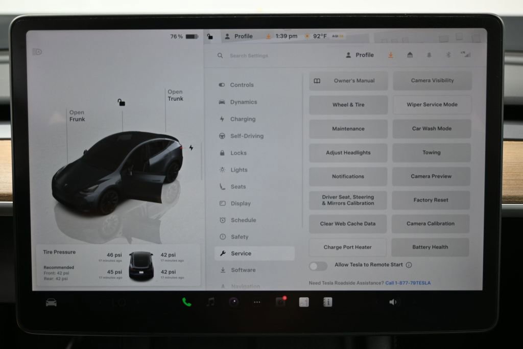 Used 2023 Tesla Model Y Long Range AWD/4WD image 33
