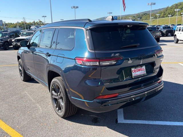 New 2027 Jeep Grand Cherokee L Limited AWD/4WD image 3