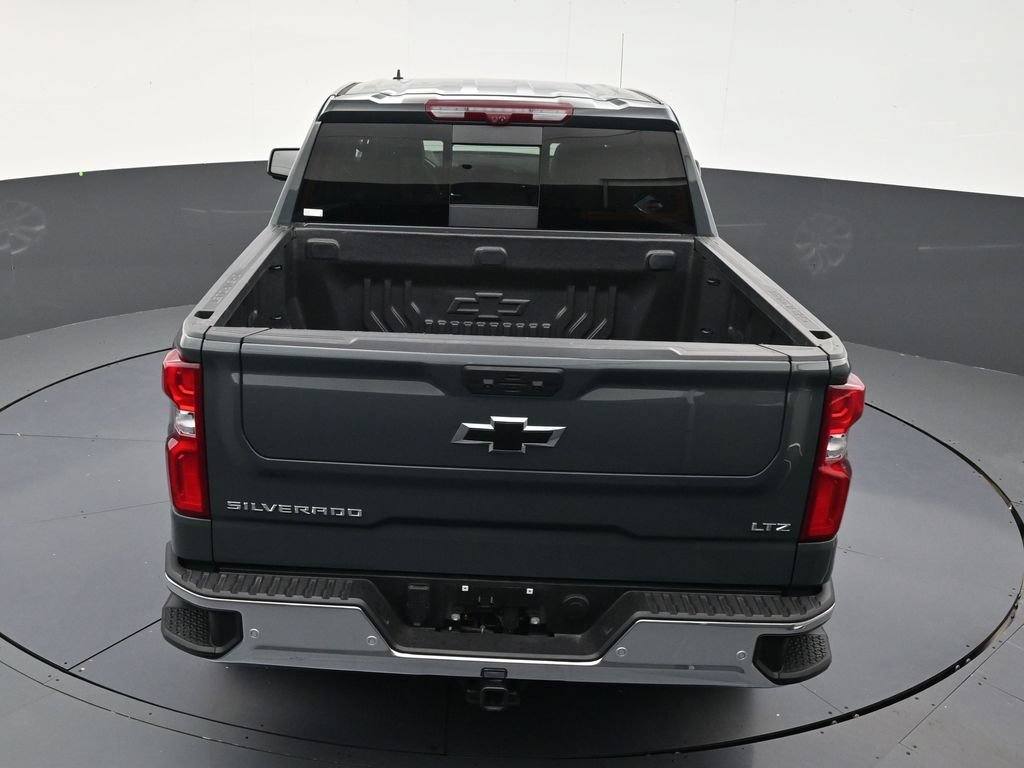 Used 2025 Chevrolet Silverado 1500 LTZ w/ Technology Package RWD image 15