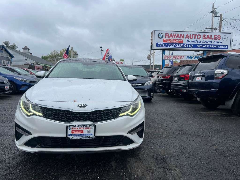 Used 2019 Kia Optima LX w/ LX Premium Package FWD image 3
