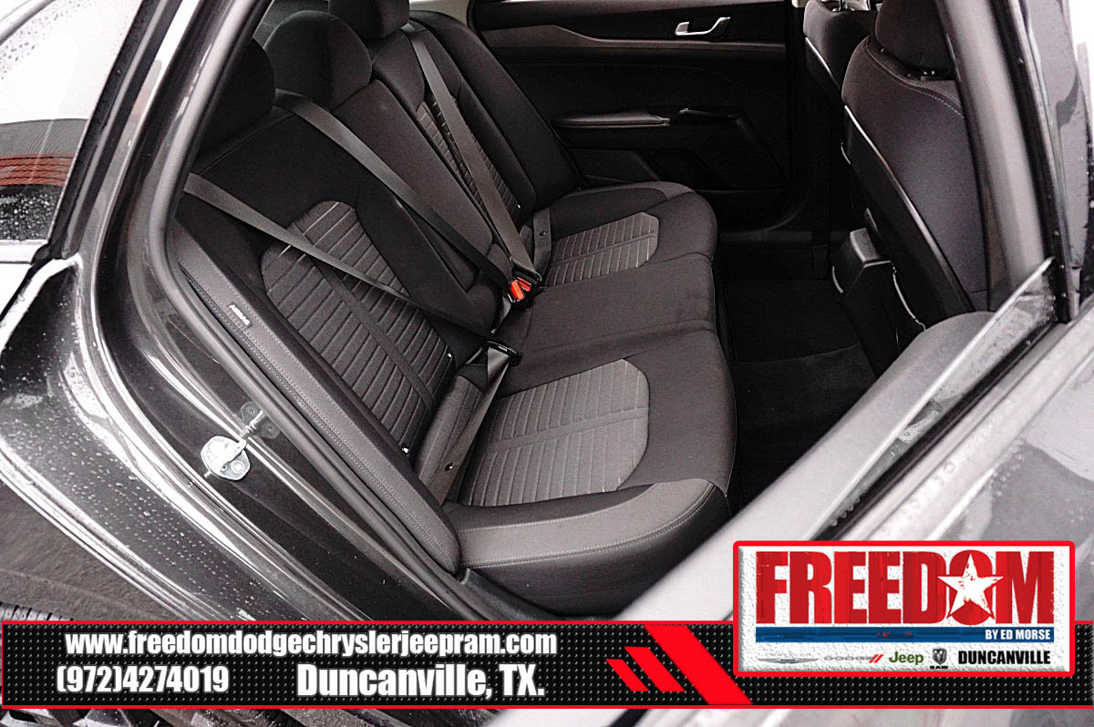 Used 2025 Kia K5 LXS FWD image 15