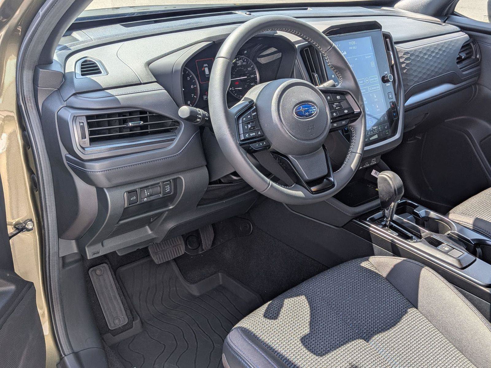 Used 2026 Subaru Forester Premium AWD/4WD image 9