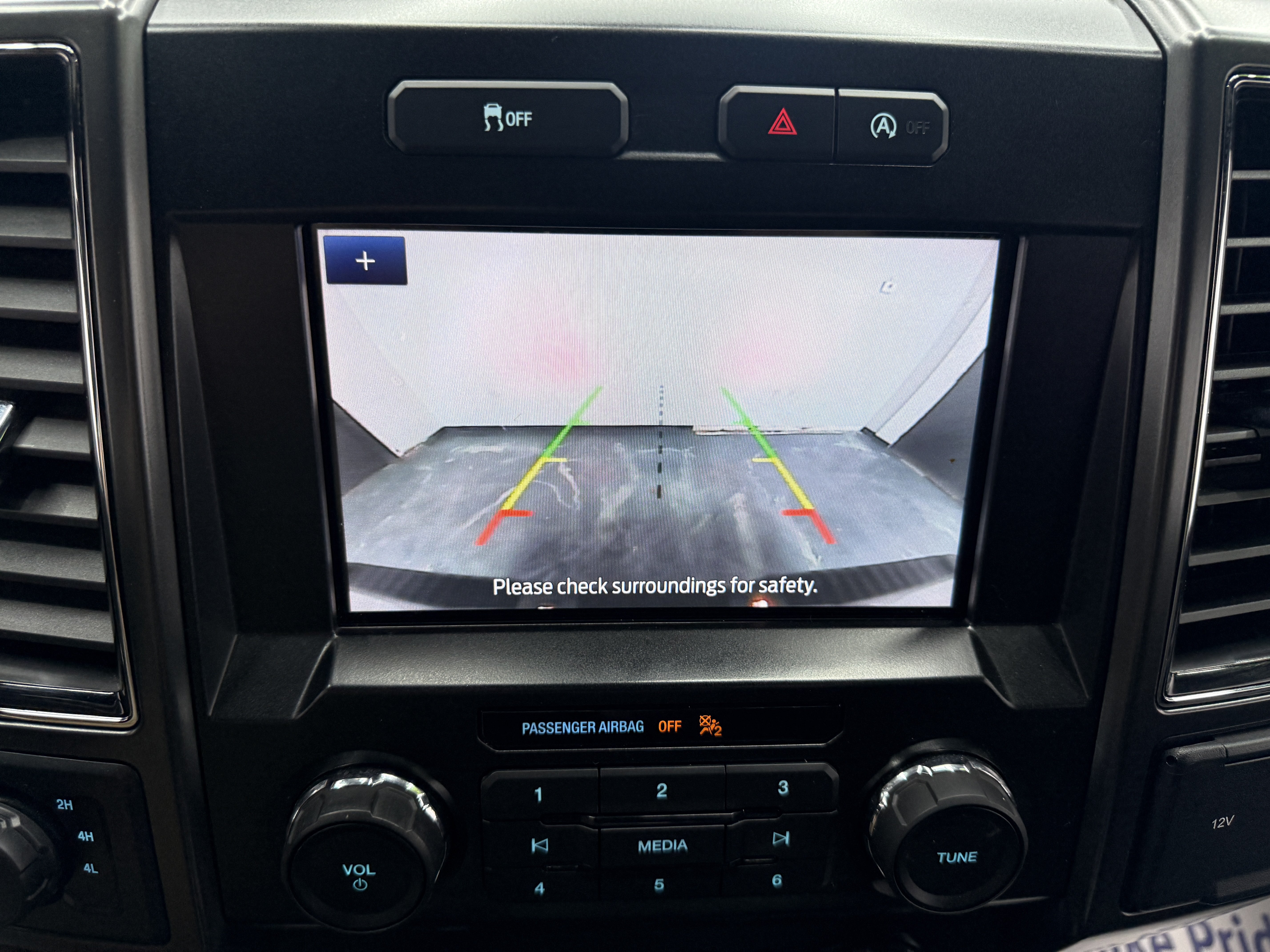 Used 2020 Ford F150 XLT w/ Equipment Group 302A Luxury AWD/4WD image 17