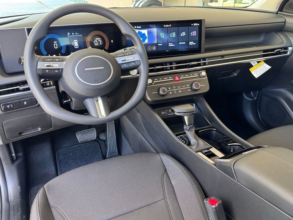 New 2026 Hyundai Tucson SE image 2