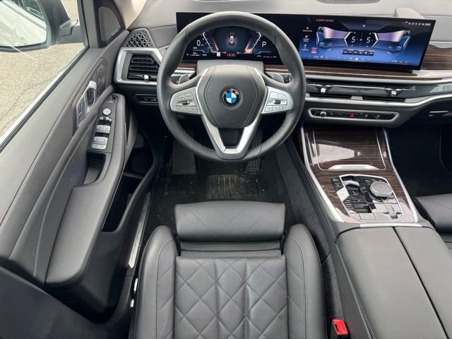 Certified 2026 BMW X7 xDrive40i image 19