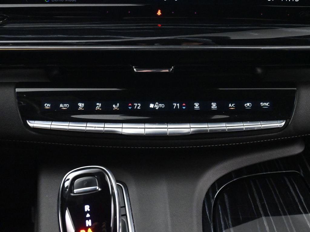 Used 2022 Cadillac Escalade Sport w/ Touring Package image 40