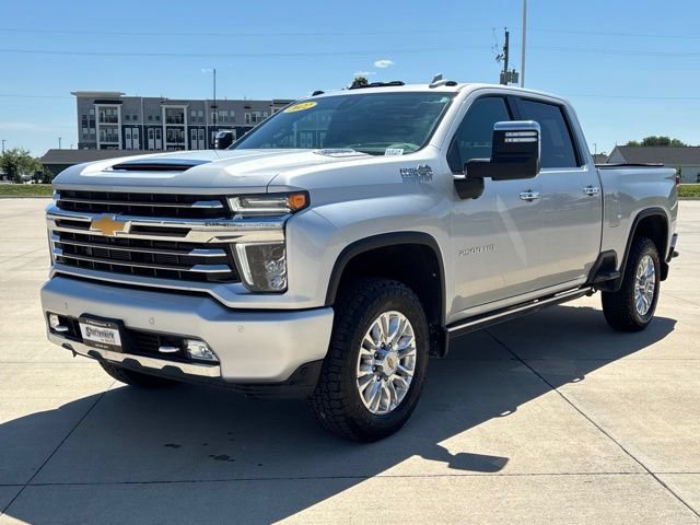 Used 2022 Chevrolet Silverado 2500 High Country w/ Z71 Off-Road Package AWD/4WD image 2