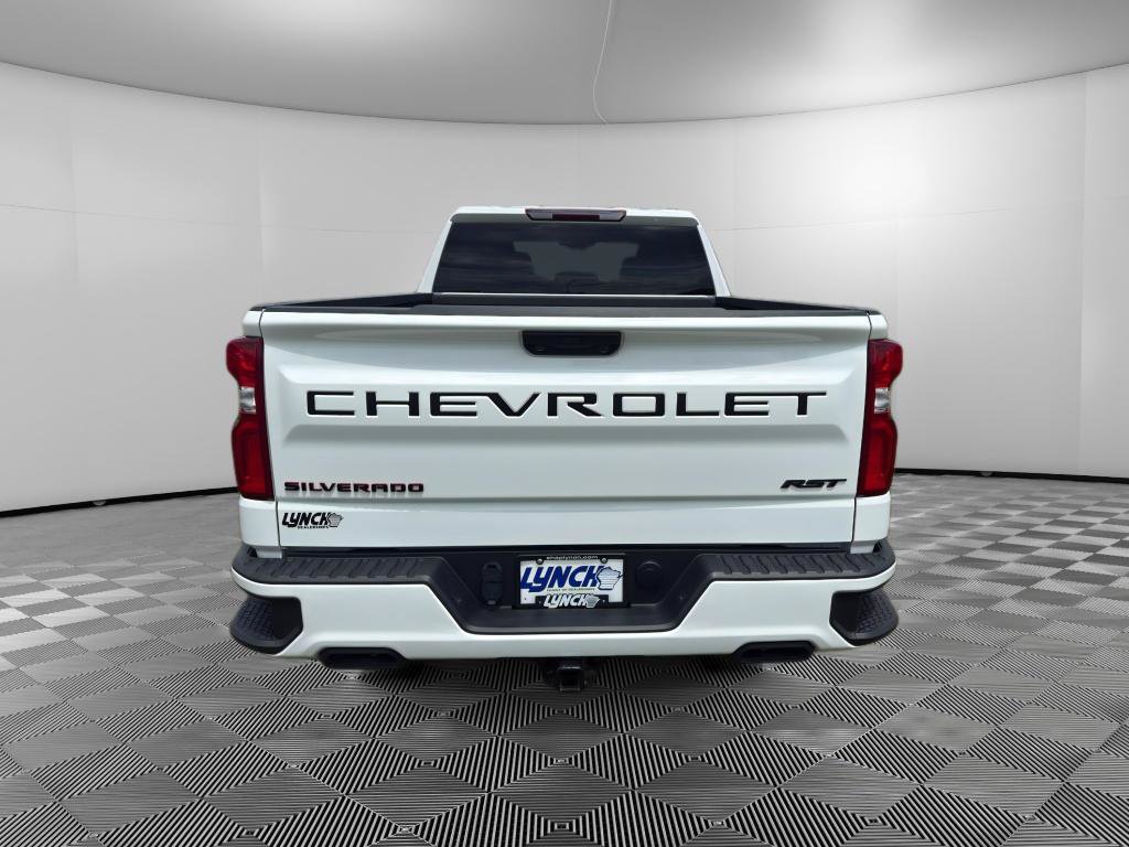 Used 2025 Chevrolet Silverado 1500 RST w/ Redline Edition AWD/4WD image 6