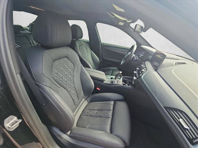 Used 2023 BMW 540i w/ M Sport Package RWD image 19