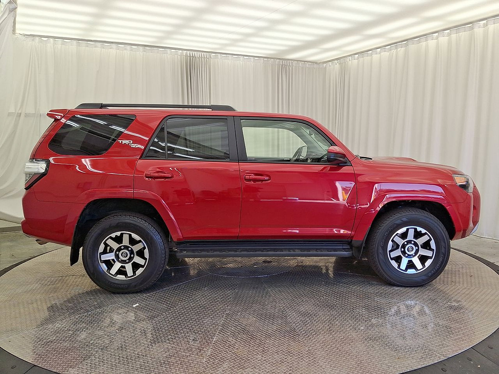 Certified 2024 Toyota 4Runner TRD Off-Road AWD/4WD image 26