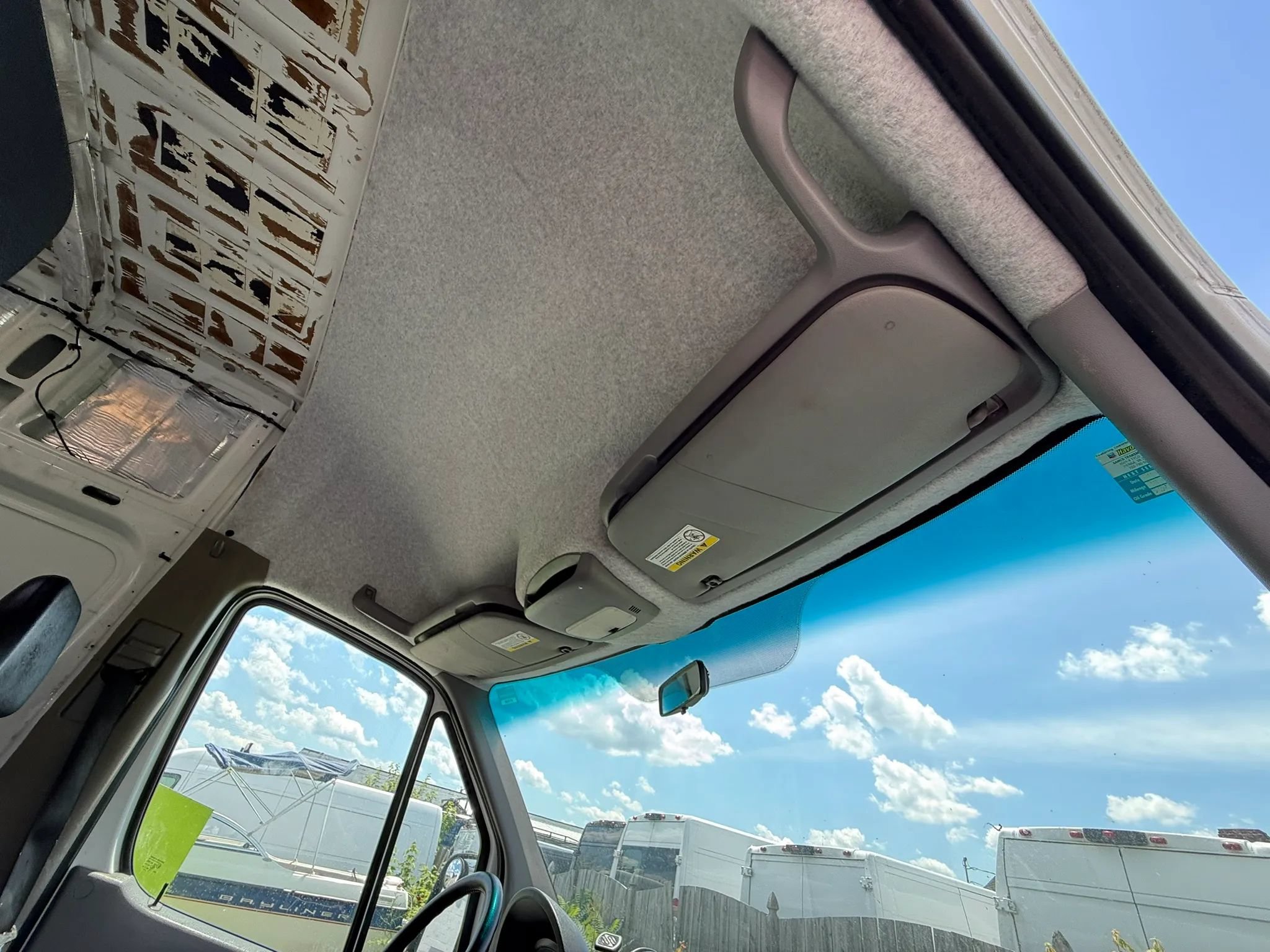 Used 2008 Dodge Sprinter 2500 RWD image 39