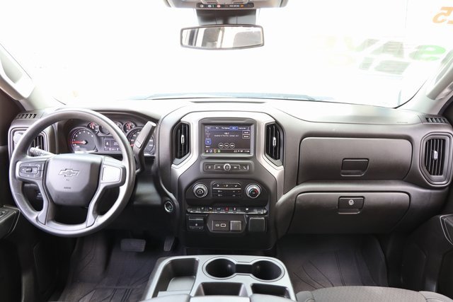 Certified 2025 Chevrolet Silverado 2500 Custom w/ Custom Value Package image 12