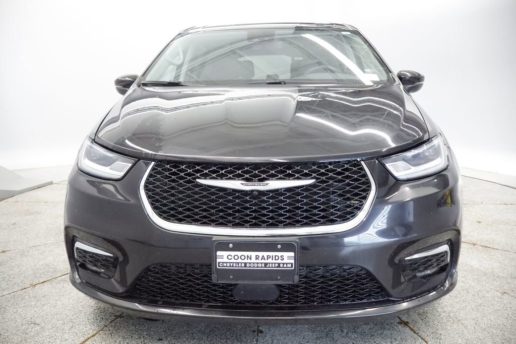 Certified 2023 Chrysler Pacifica Touring-L FWD image 12
