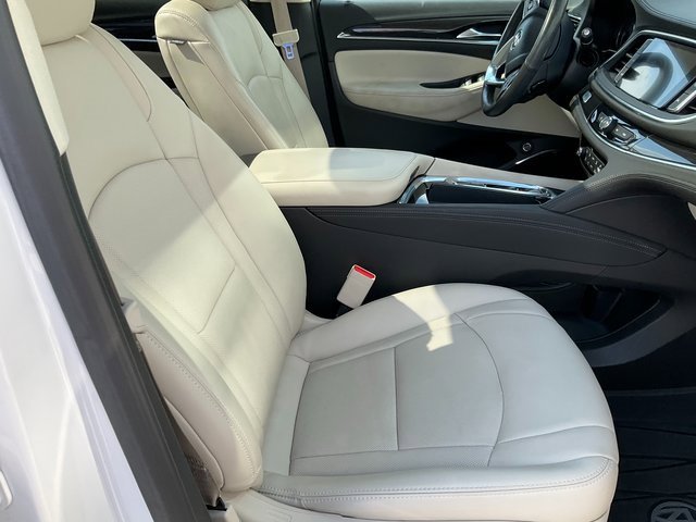 Used 2023 Buick Enclave Premium w/ Experience Buick Package image 9