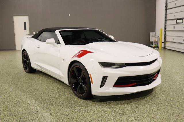 Used 2017 Chevrolet Camaro LT RWD image 1