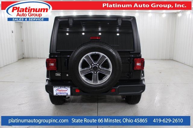 Used 2019 Jeep Wrangler Unlimited Sahara w/ Safety Group AWD/4WD image 4