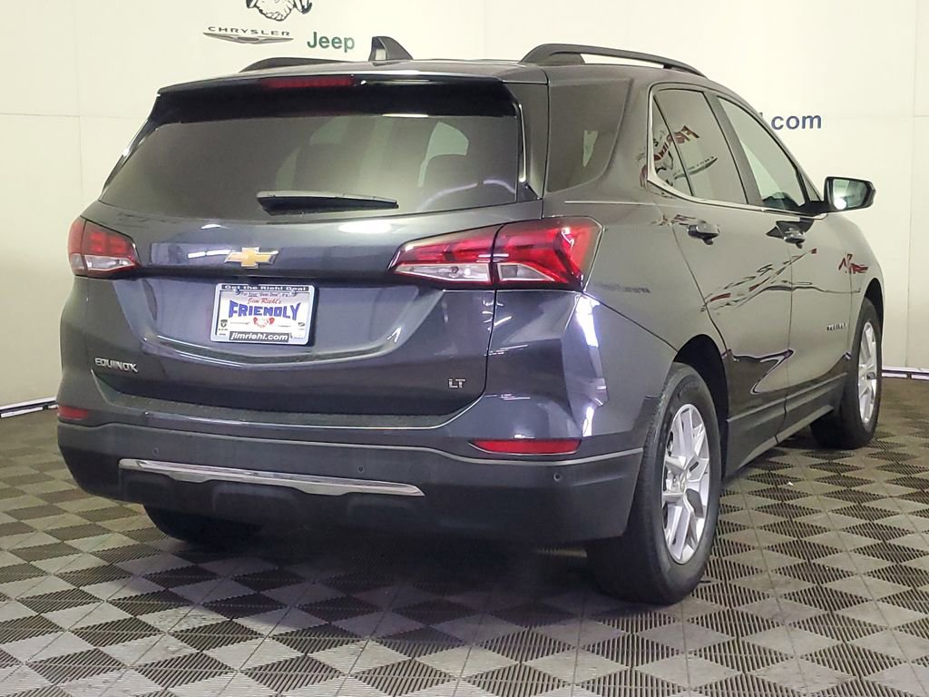 Used 2023 Chevrolet Equinox LT image 3