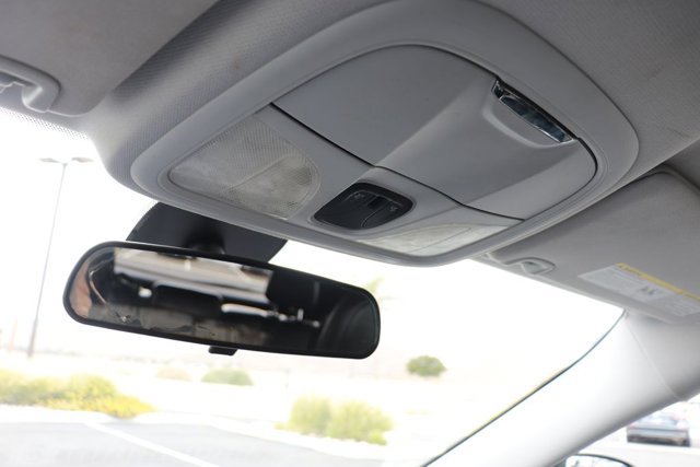 Used 2020 Jeep Cherokee Latitude Plus FWD image 23