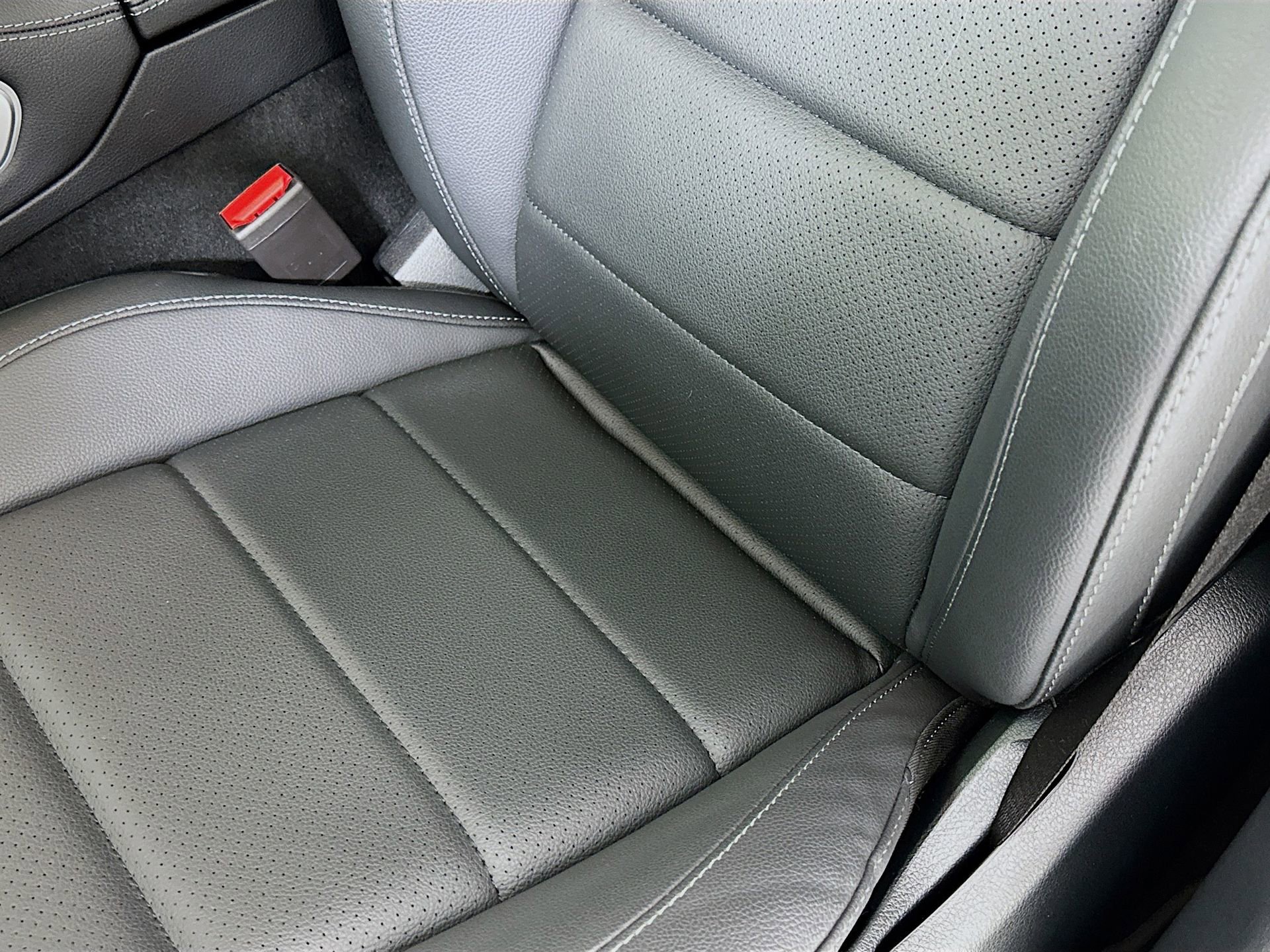 Certified 2025 Mercedes-Benz GLE 350 4MATIC image 21