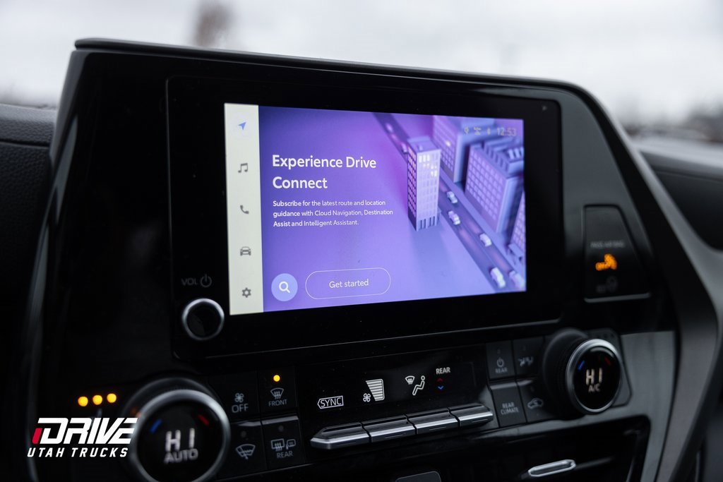 Used 2023 Toyota Highlander XLE image 43