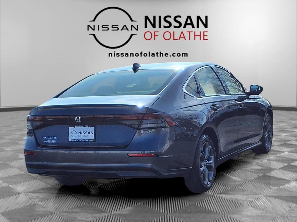 Used 2024 Honda Accord EX image 27