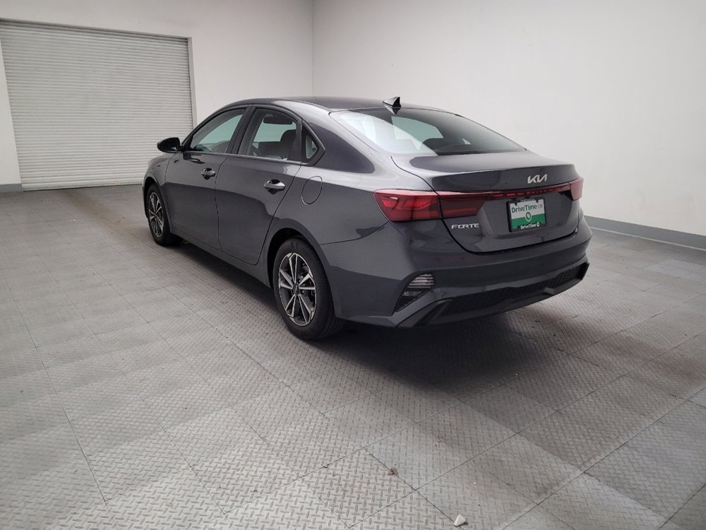 Used 2023 Kia Forte LXS image 5