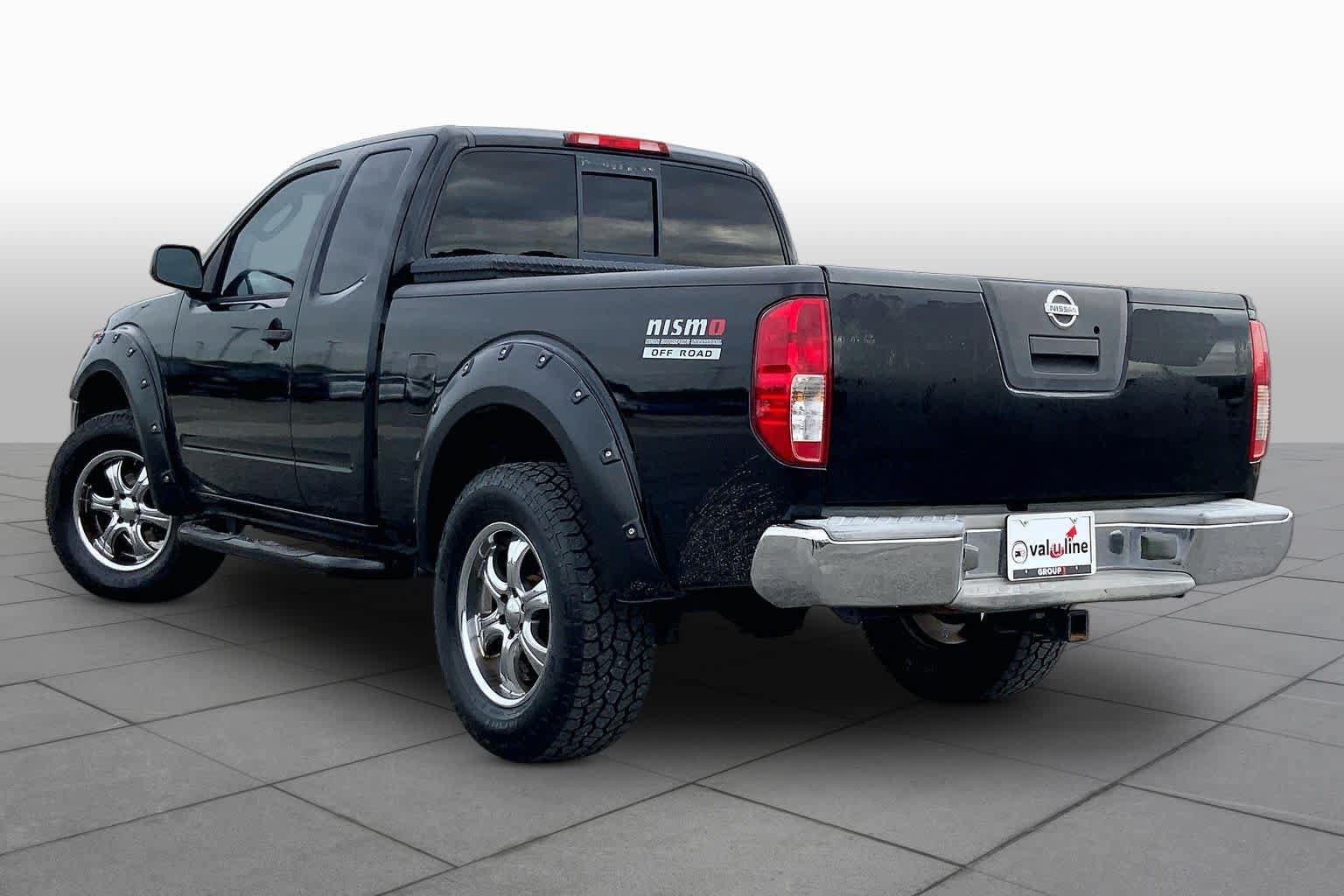 Used 2005 Nissan Frontier SE w/ (P01) Power Pkg AWD/4WD image 11