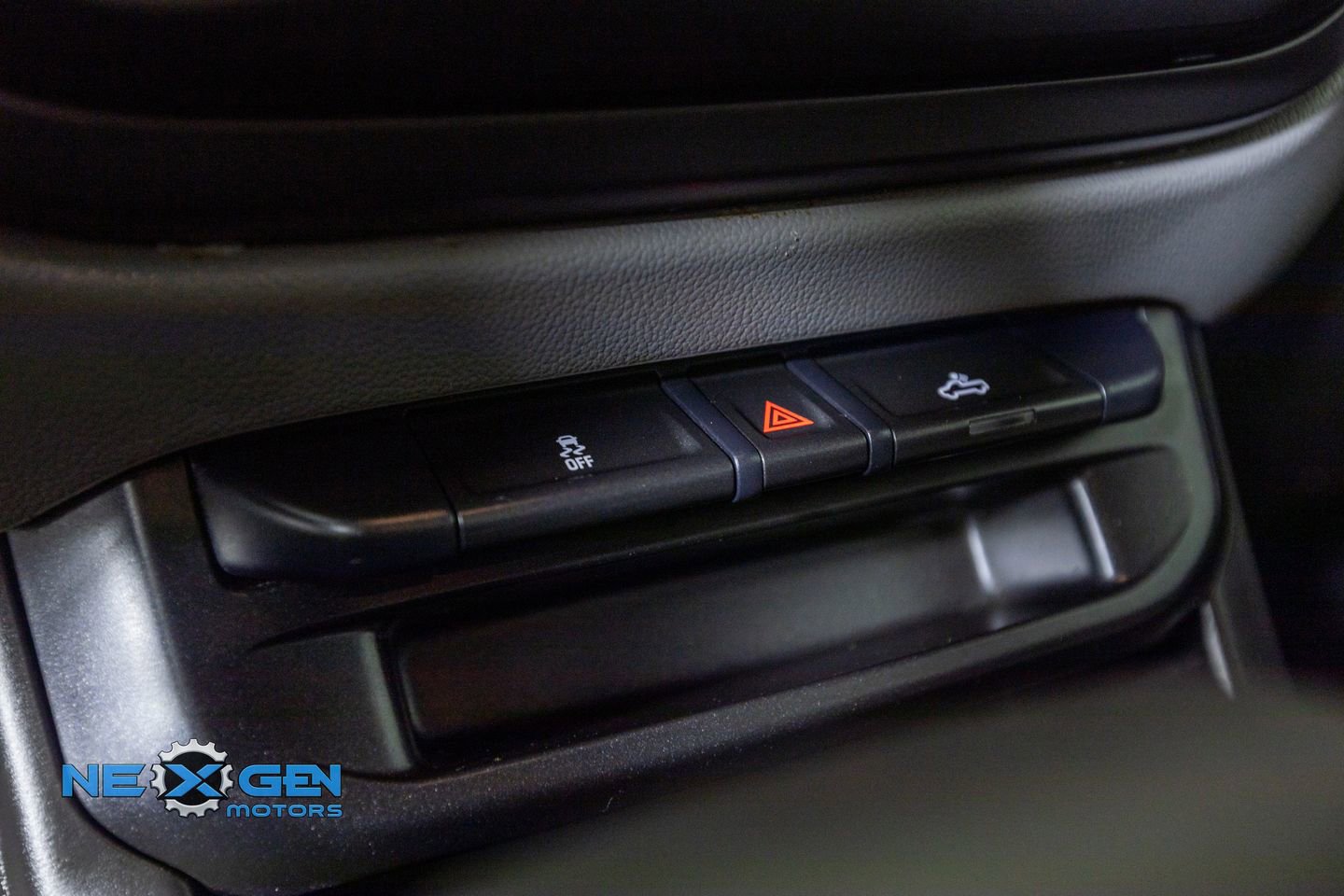 Used 2020 Chevrolet Colorado W/T w/ WT Convenience Package RWD image 21