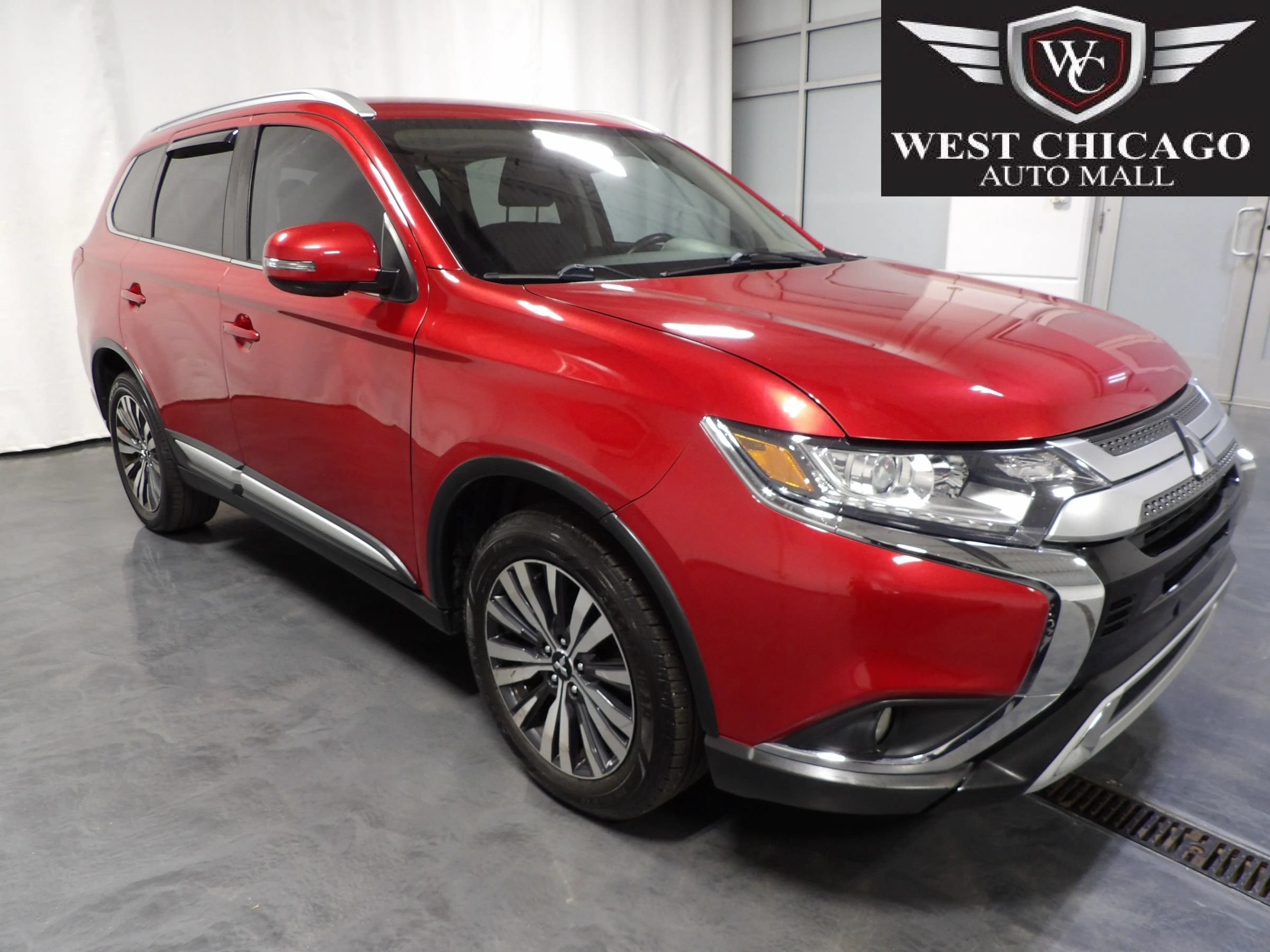 Used 2019 Mitsubishi Outlander SEL AWD/4WD image 1