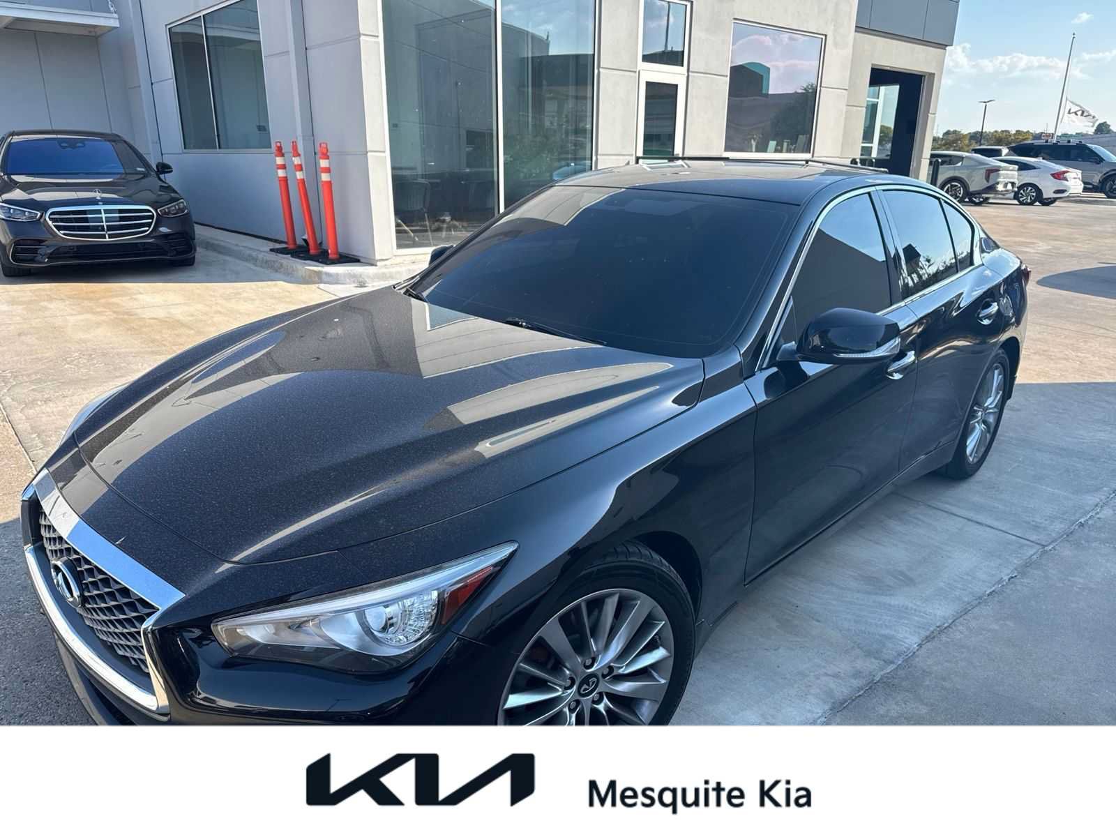 Used 2019 INFINITI Q50 Luxe w/ Essential Package (3.0T Luxe) AWD/4WD image 1