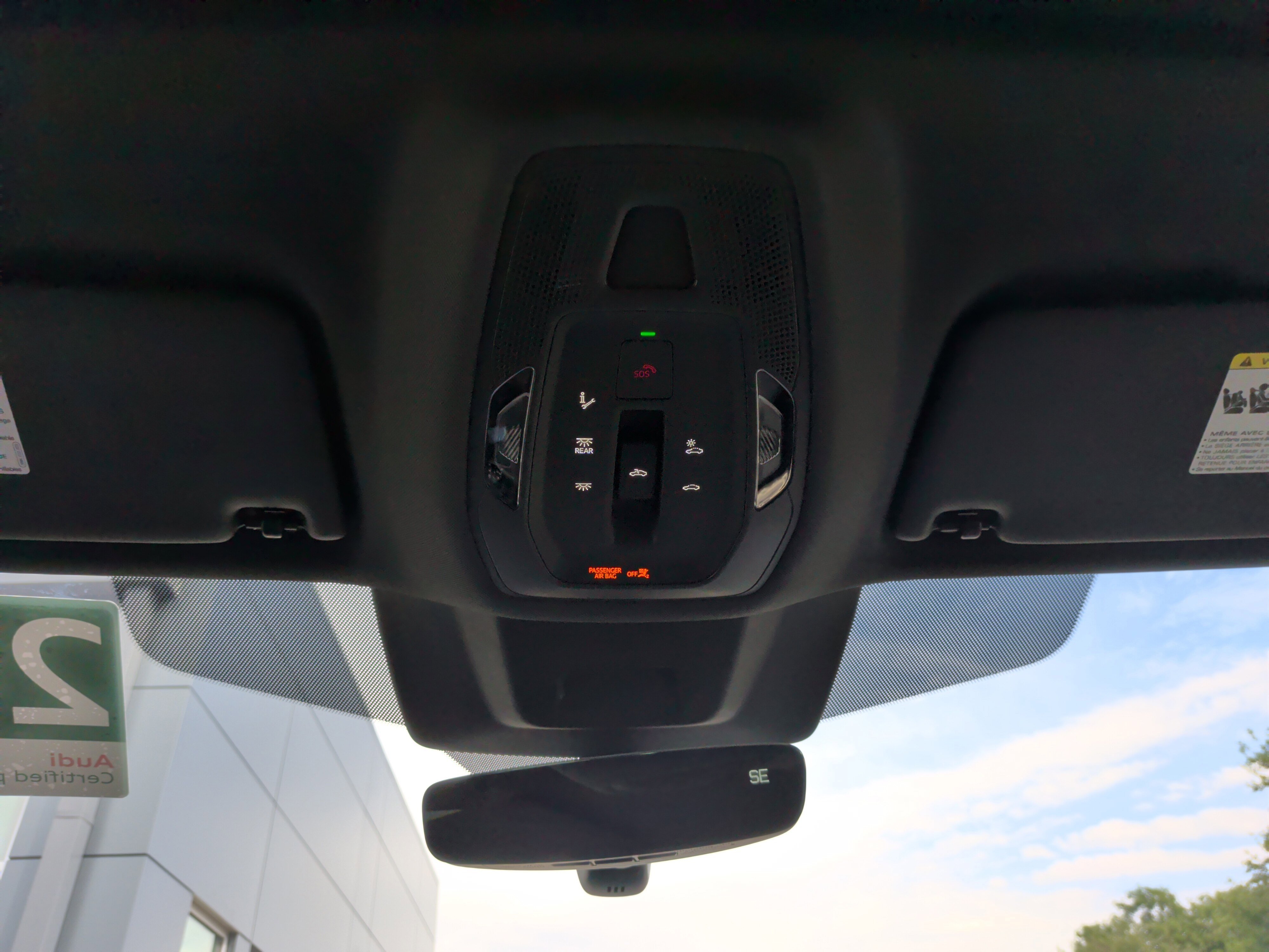 Used 2025 Audi Q5 Premium w/ Convenience Package image 24