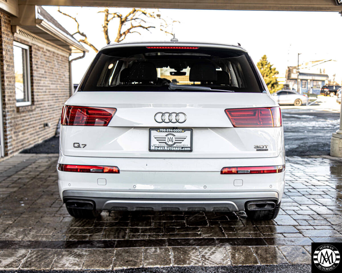 Used 2017 Audi Q7 3.0T Premium Plus image 13