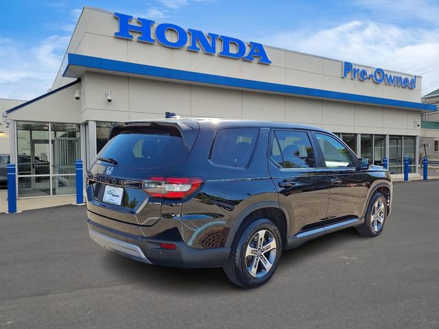 Used 2023 Honda Pilot EX-L image 4