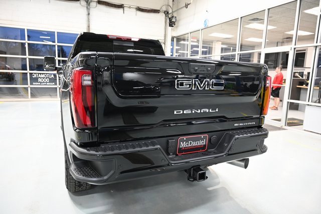 New 2026 GMC Sierra 2500 Denali w/ Denali Reserve Package image 6