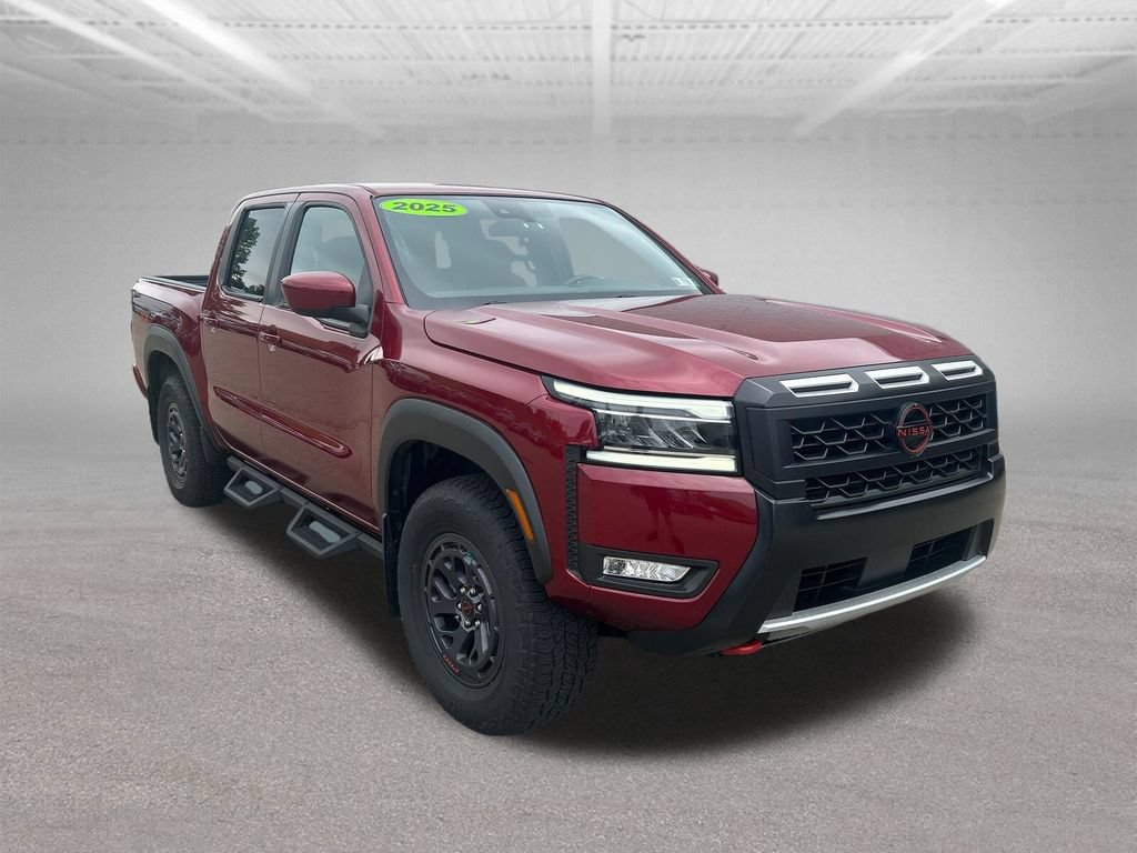 Used 2025 Nissan Frontier PRO-4X AWD/4WD image 8