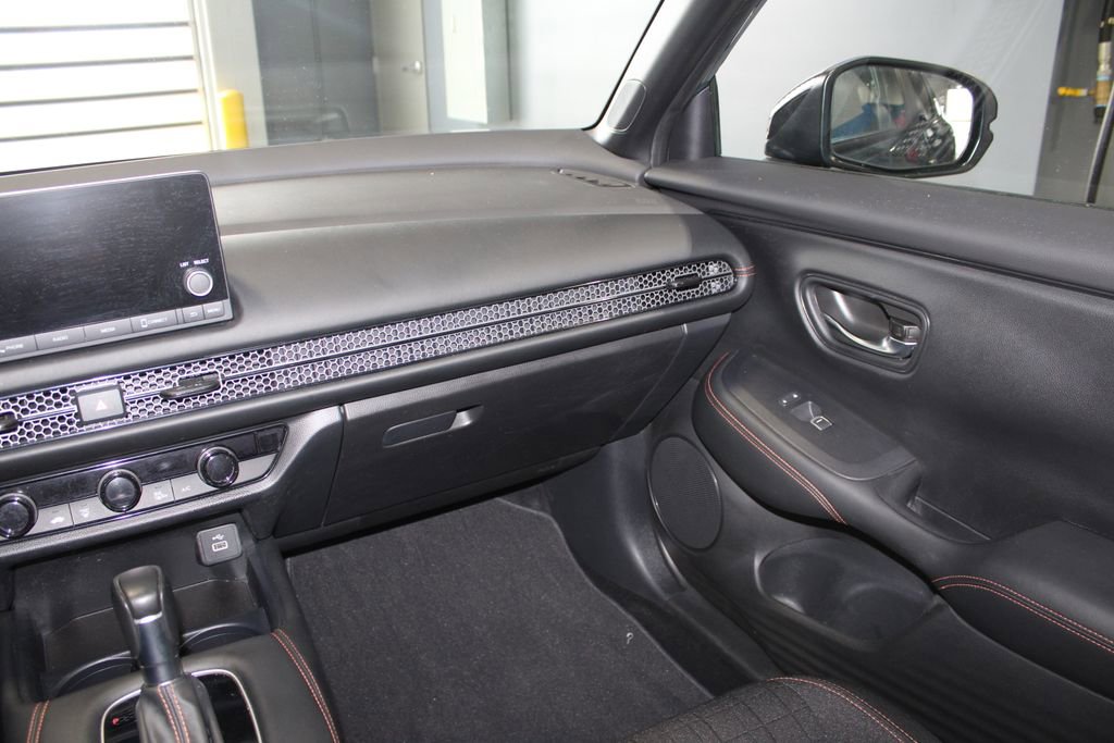 Used 2024 Honda HR-V Sport image 23