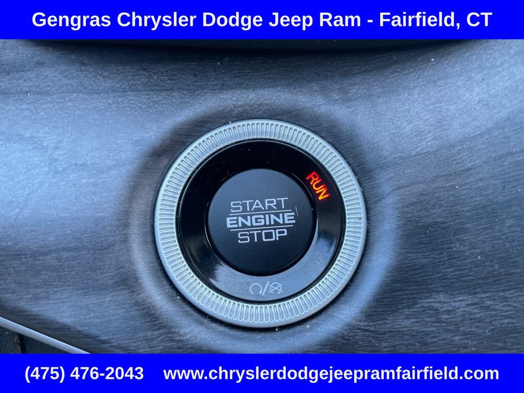 Certified 2023 Jeep Grand Cherokee L Limited w/ Black Appearance Package AWD/4WD image 60