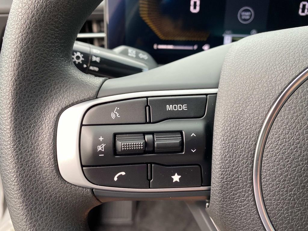 New 2026 Kia K5 LXS image 14