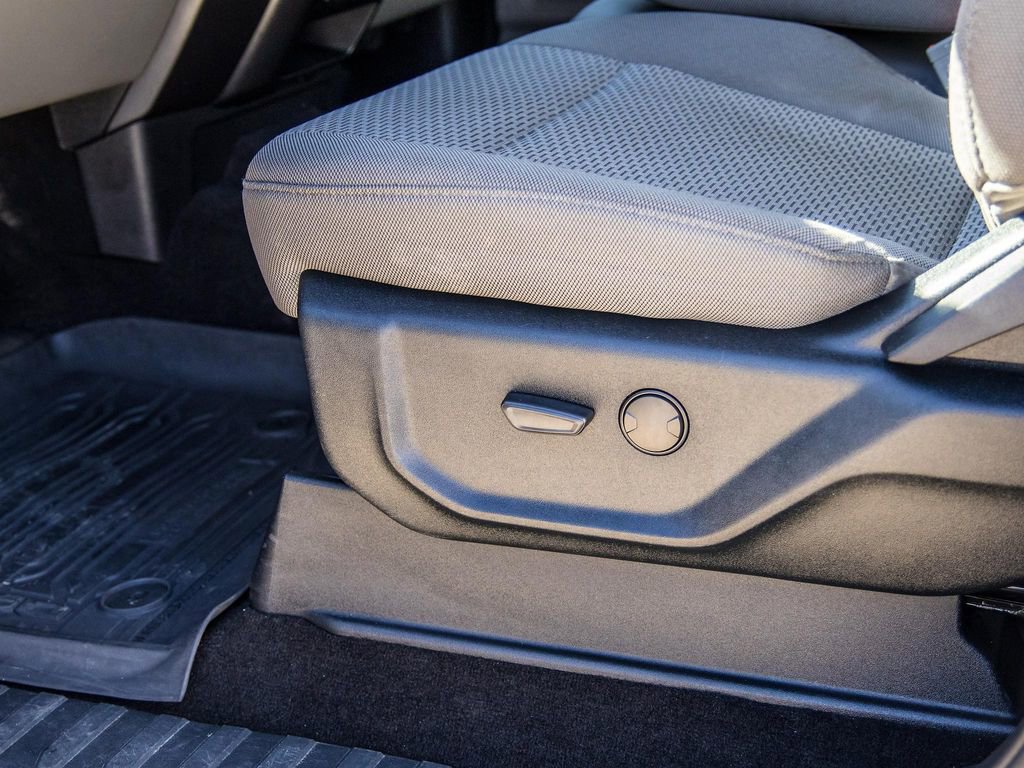 Used 2020 Ford F150 XLT image 25