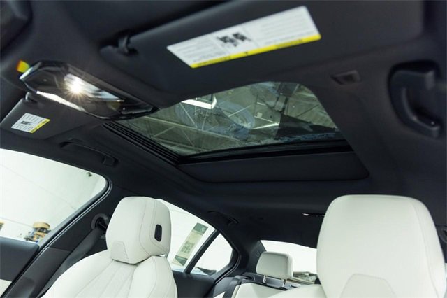 New 2026 BMW 530i xDrive w/ Premium Package image 16