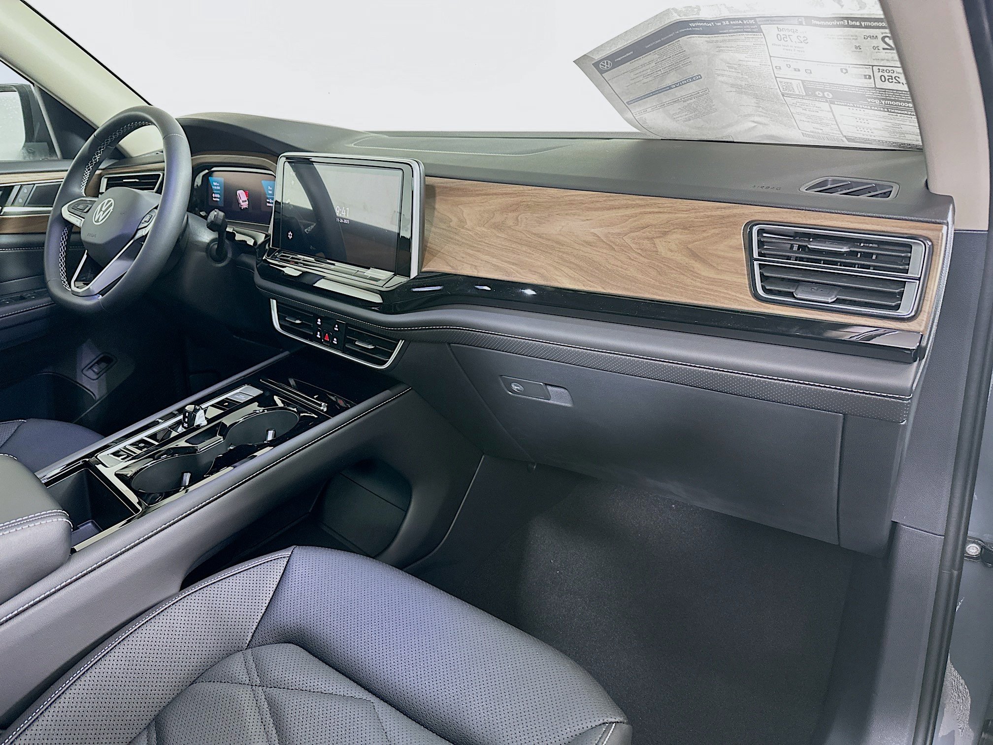 New 2026 Volkswagen Atlas SE AWD/4WD image 29